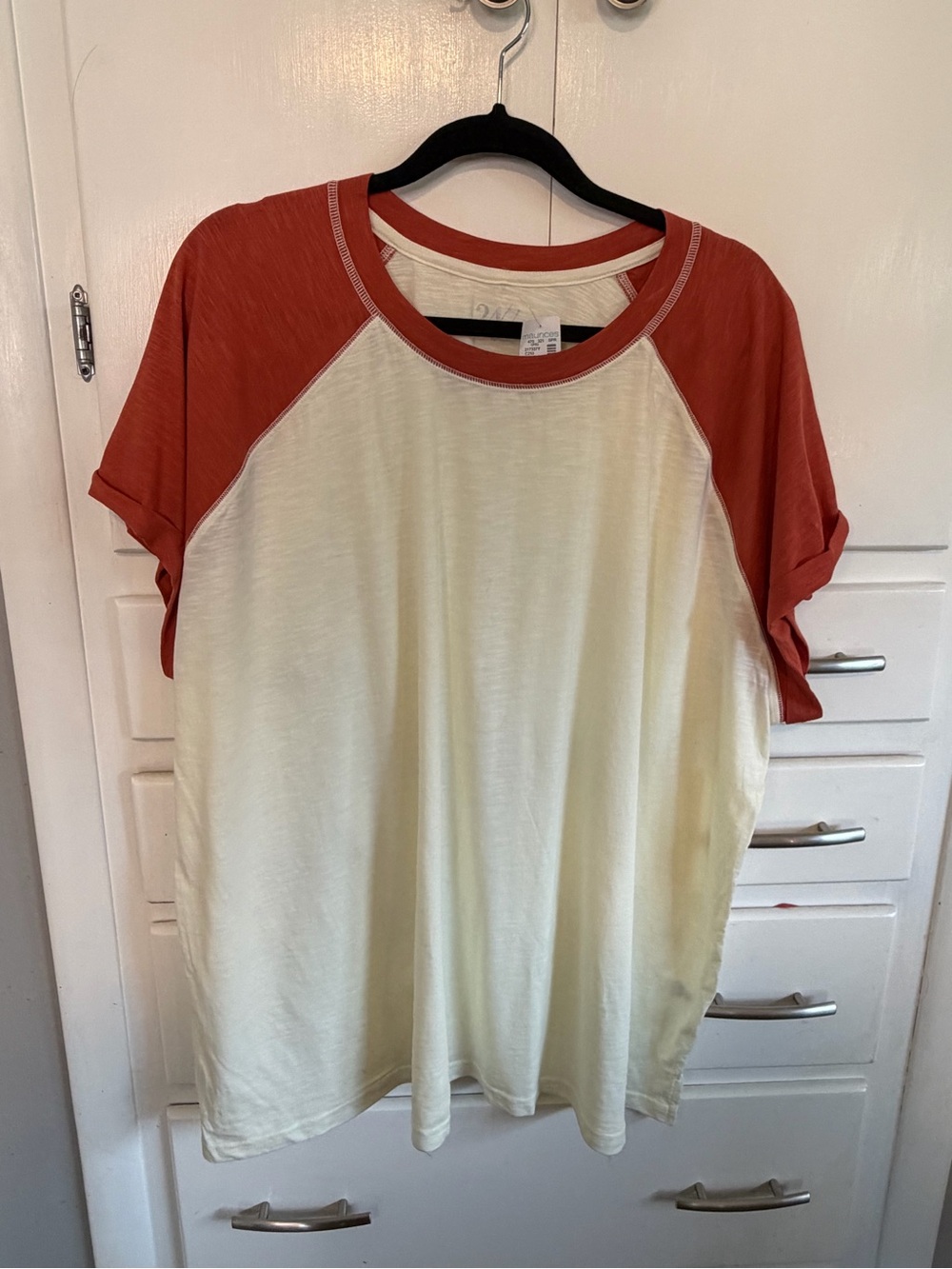 Maurices 24/7 Size 3X Cream Rust Raglan Baseball Tee NWT Plus Size